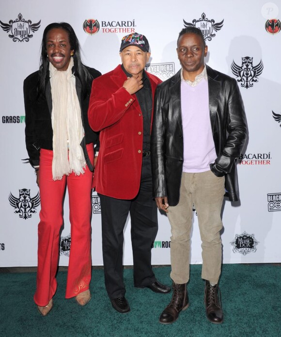 Earth, Wind and Fire au concert de charité des Black Eyed Peas, à The Music Box, à Los Angeles, le 10 février 2011