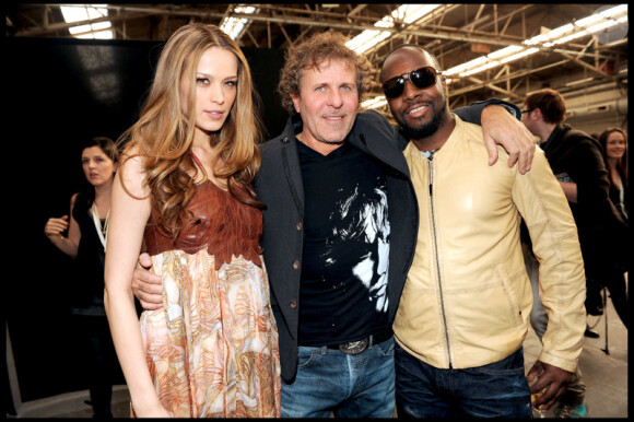 Petra Nemcova, Renzo Rosso et Wyclef Jean au défilé Diesel durant la Fashion Week de New York, le 15 février 2011.