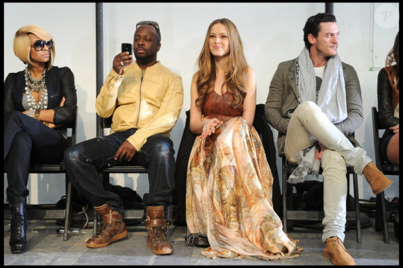 Keri Hilson, Wyclef Jean, Petra Nemcova et Luke Evans au défilé Diesel durant la Fashion Week de New York, le 15 février 2011.
