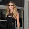 Le top Elle Macpherson, de retour au pays, à Sydney, pour un événement aérien avec la compagnie Etihad le 23 février 2011