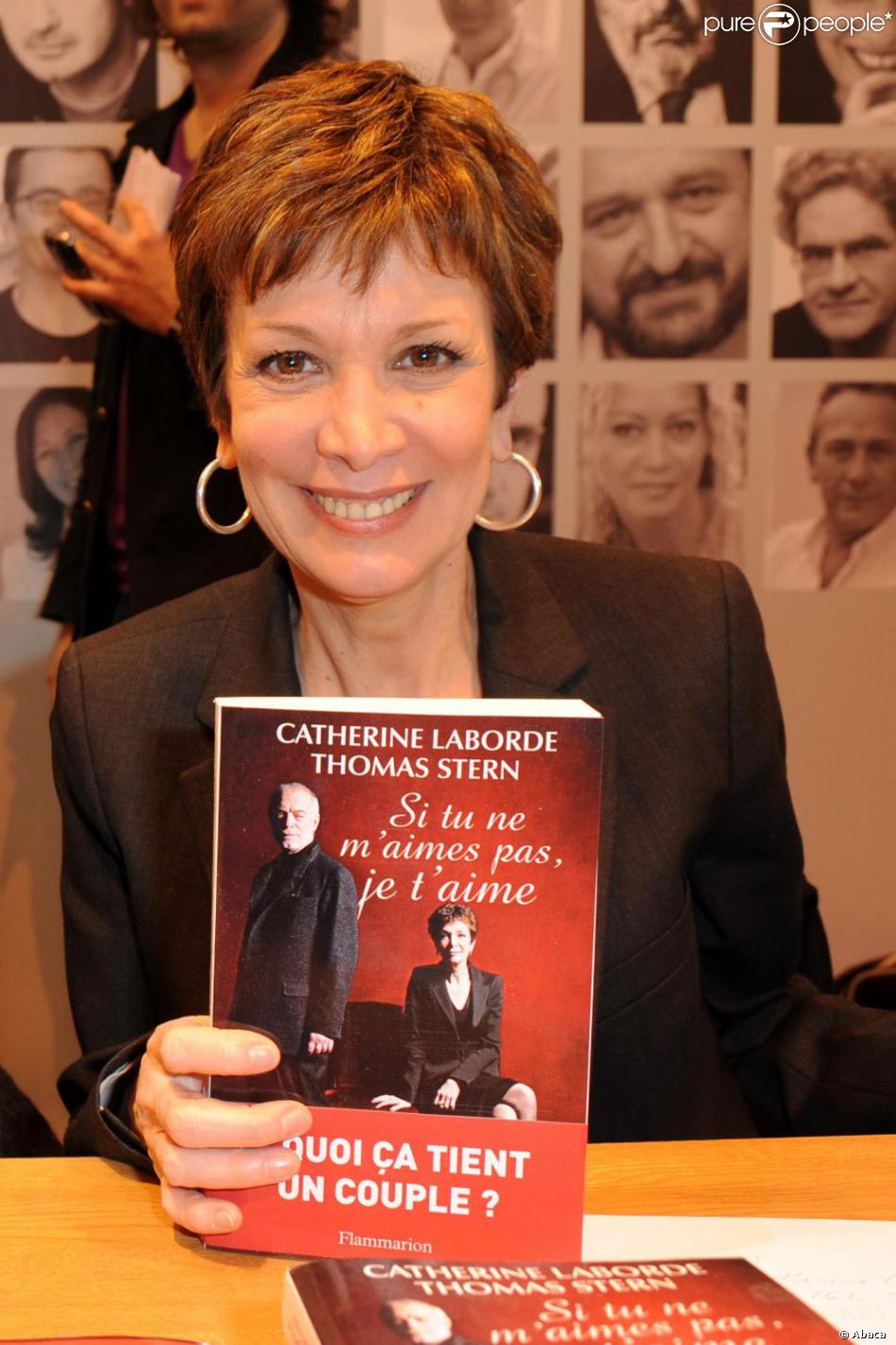 Catherine Laborde Madame Meteo S Est Lancee Dans L Ecriture Avec Son Roman Si Tu Ne M Aimes Pas Je T Aime Elle Se Lance Maintenant Dans Le One Woman Show Purepeople