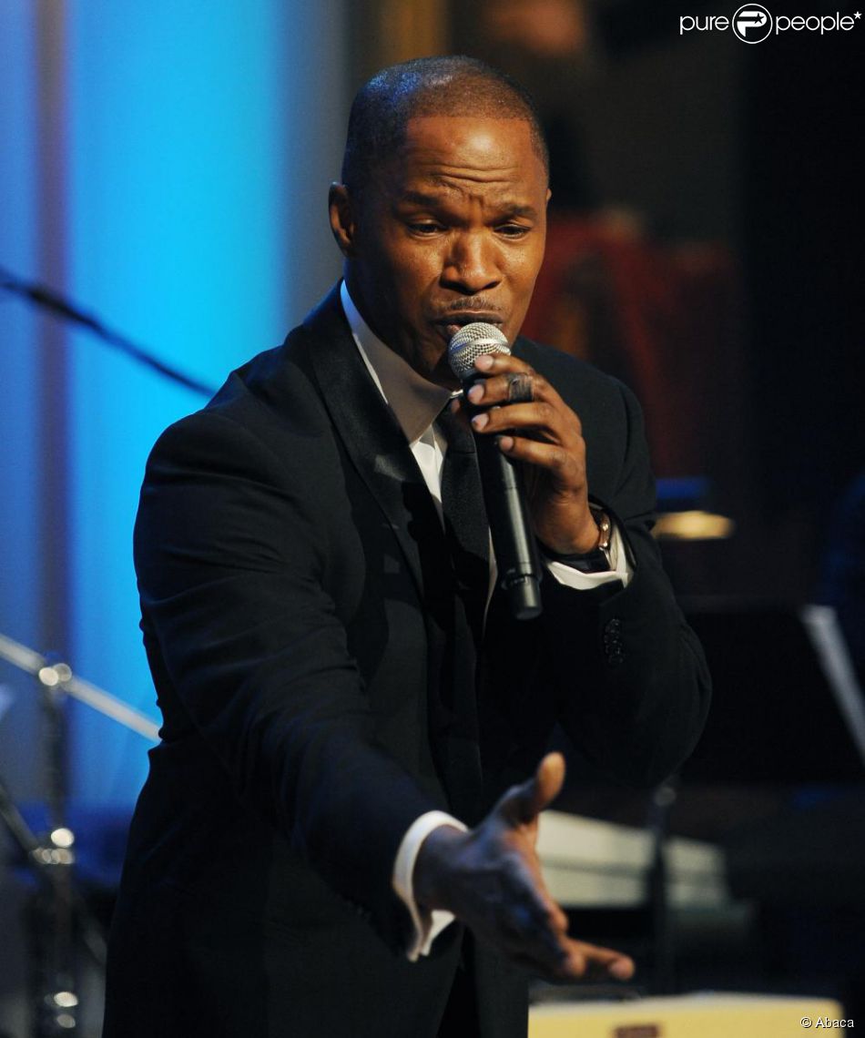 Jamie Foxx Lors Du 52e Anniversaire De La Motown A La Maison Blanche Le 24 Fevrier 11 Purepeople Jamie Foxx Lors Du 52e Anniversaire De La Motown A La Maison Blanche Le 24 Fevrier 11 Purepeople