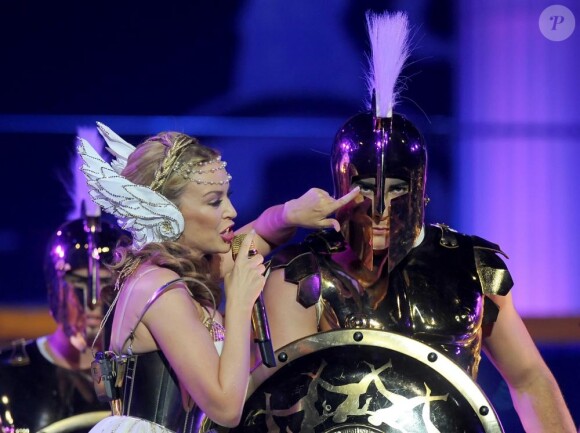 Kylie Minogue fait son show à l'O2 à Berlun le 1er mars 2011