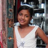 Slumdog Millionaire : La jeune actrice a vu son bidonville brûler !