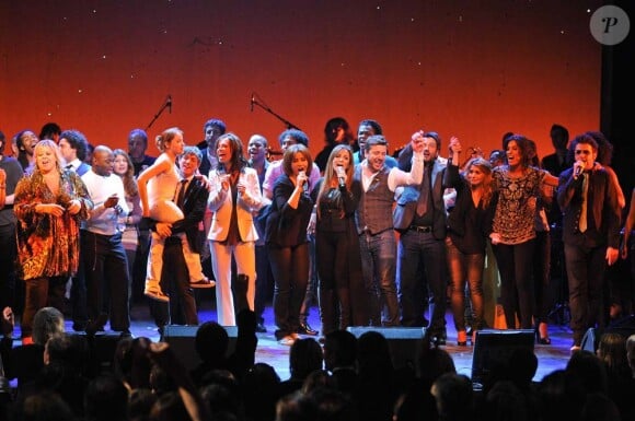 Gala Tout le monde chante contre le cancer au Théâtre Mogador, à Paris, le 22 mars 2010