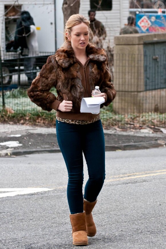 Kaylee Defer sur le tournage du dernier épisode de la saison de Gossip Girl, le 11 mars 2011