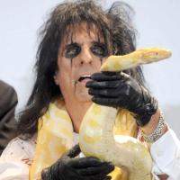 Alice Cooper plonge le Rock and Roll Hall of Fame dans l'effroi !