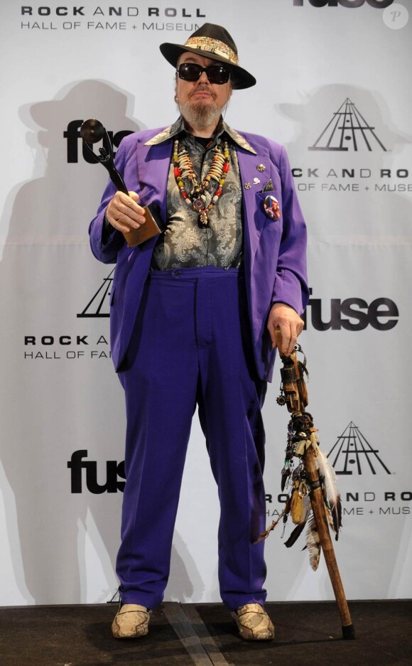 La cérémonie d'intronisation des nouveaux membres intégrés au Rock and Roll Hall of Fame, le 14 mars 2011, a notamment été marquée par la performance horrifique - évidemment - d'Alice Cooper.