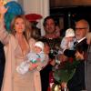 Céline Dion et René Angelil avec leurs enfants René-Charles et les jumeaux à Las Vegas le 16 février 2011.