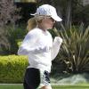 Reese Witherspoon fait son jogging dans les rues de Santa Monica le 18 mars 2011