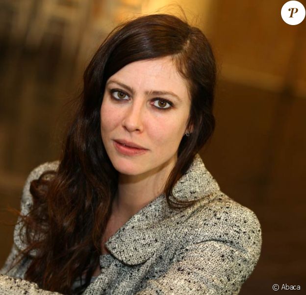 Anna Mouglalis Films Et Programmes Tv Anna Mouglalis et José Garcia : Opération séduction chez Gino
