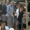 Richard Gere en vacances à Punta Del Este avec sa femme et son fils le 25 mars 2011 provoque une émeute !