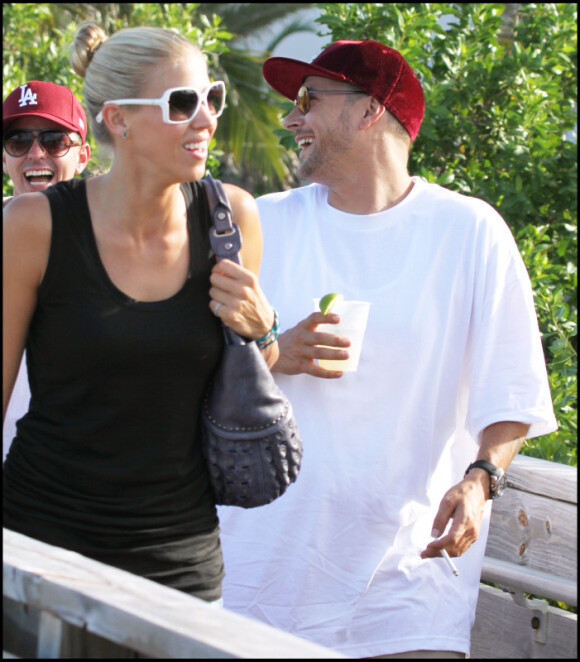 Kevin Federline et Victoria Prince, en vacances à Miami, en août 2010.