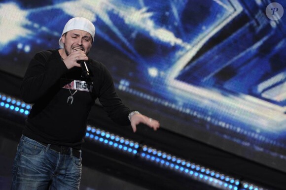 Lors de la troisième et dernière salve d'auditions de X Factor, diffusée le 29 mars 2011, certains candidats se sont démarqués, comme Daniel Barbosa, monsieur 3 000 volts !