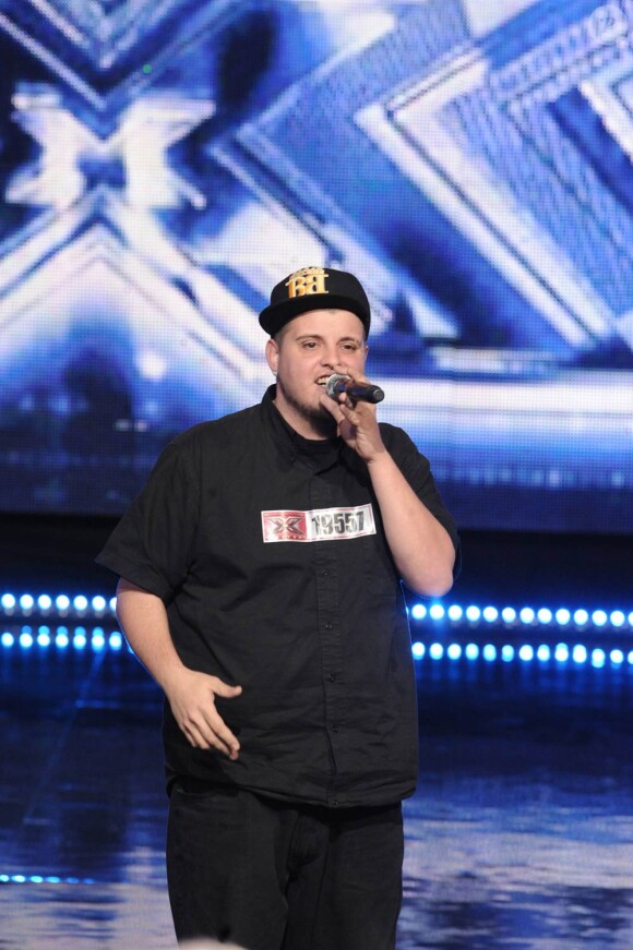Lors de la troisième et dernière salve d'auditions de X Factor, diffusée le 29 mars 2011, certains candidats se sont démarqués, comme Eric Heemeryck, alias Bitume, surprenant.