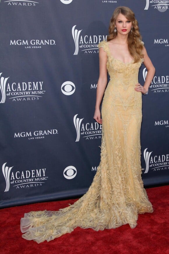 Taylor Swift aux 46e Academy of Country Music Awards à Las Vegas le 3 avril 2011
