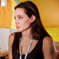 Angelina Jolie : Un nouveau tatouage mystérieux...