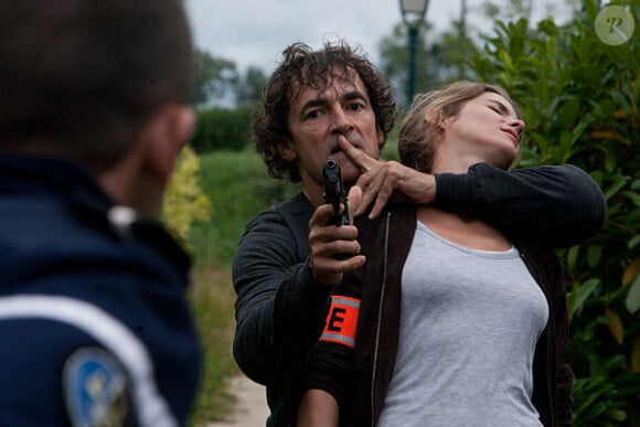 Alice Taglioni en policière dans La proie, avec Albert Dupontel
