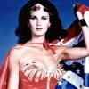 Lynda Carter dans la série Wonder Woman