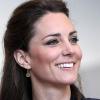 Kate Middleton (photo : le 11 février 2011 dans la Lancashire) aime-t-elle les bonbons ? Si oui, elle aurait pu se procurer celui à son effigie, une pièce exclusive et très prisée...