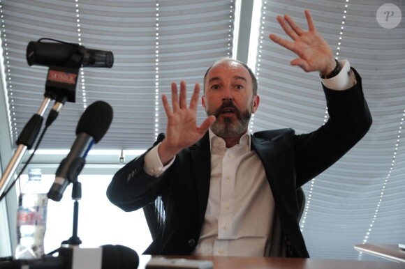 Pierre Bellanger, démis de ses fonctions de PDG de Skyrock, donne une conférence de presse dans son bureau, le jeudi 14 avril 2011.