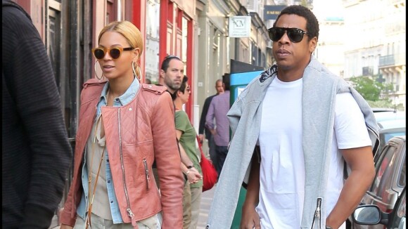 Beyoncé et son mari Jay-Z : Promenade amoureuse à Paris, comme deux touristes !