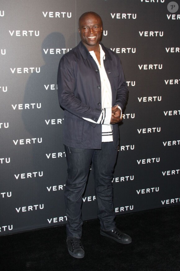 Il y a déjà quelques mois, Seal était présent à une soirée organisée par Vertu. Aujourd'hui, il devient l'égérie américaine de la marque de luxe. Londres, 9 juin 2010