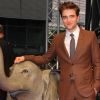Robert Pattinson à l'occasion de l'avant-première allemande de De l'eau pour les éléphants, à Berlin, le 27 avril 2011.
