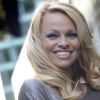 Pamela Anderson, radieuse dans les rues de New York prend à coeur son engagement aurpès de l'association PETA