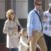 L'Infante Cristina d'Espagne et son mari Iñaki Urdangarin avec leur fille Irène, au Lincoln Memorial, à Washington le 17 avril 2011.