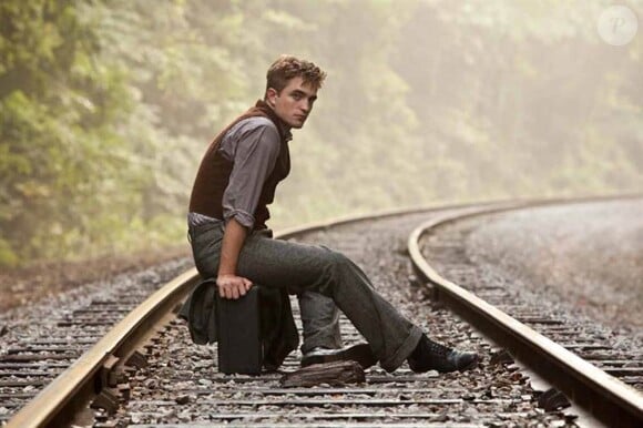 Robert Pattinson dans des images de De l'eau pour les éléphants, en salles le 4 mai 2011.