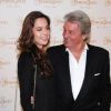 Anouchka et Alain Delon au bicentenaire de la Maison Perrier-Jouët, à Paris, le 21 mars 2011.