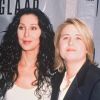 La chanteuse Cher et sa fille Chastity Bono en 1998 