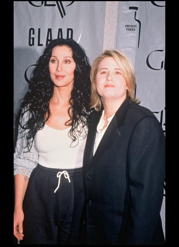 La chanteuse Cher et sa fille Chastity Bono en 1998 