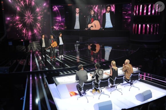 Oméga devant le jury lors du prime du 10 mai 2011 de X Factor sur M6