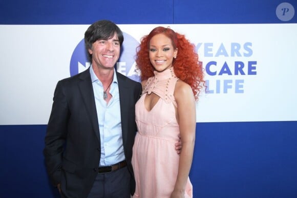 Rihanna est la nouvelle égérie Nivea. Hambourg, 9 mai 2011