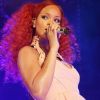 Rihanna chante son tube American King Bed. Hambourg, 9 mai 2011