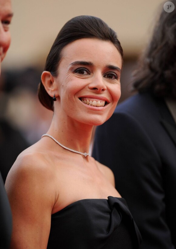 Bryce Dallas vient présenter le film Restless et monte les marches du Palais des festivals de Cannes le 12 mai 2011