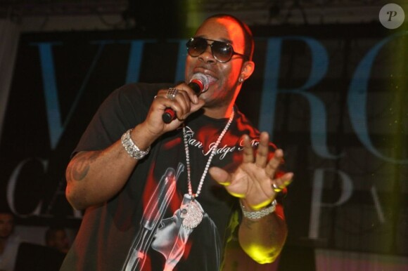 Busta Rhymes au VIP ROOM Cannes de Jean-Roch, à Cannes le 12 mai 2011