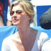 Michèle Laroque a fait une apparition décontractée en tribunes de l'Open de Nice, sa ville, le 17 mai 2011.