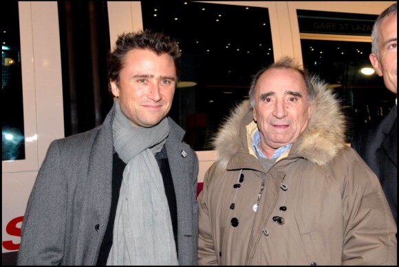 Alexandre et Claude Brasseur en décembre 2007.