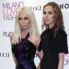 Allegra et Donatella Versace en février 2011, à Milan.