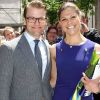 La princesse Victoria, en robe bleu saphir le 25 mai, et le prince Daniel de Suède en visite officielle à Munich du 24 au 27 mai 2011.