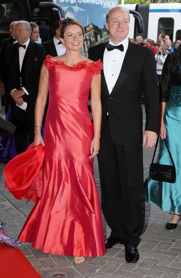 La princesse Annemarie et le prince Carlos de Bourbon de Parme lors de la célébration du 40e anniversaire de Maxima des Pays-Bas à Amsterdam le 27 mai 2011