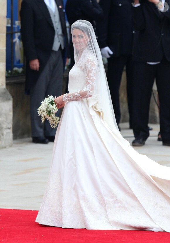 Robe Alexander Mcqueen portée par Kate Middleton le jour de son mariage le 29 avril 2011