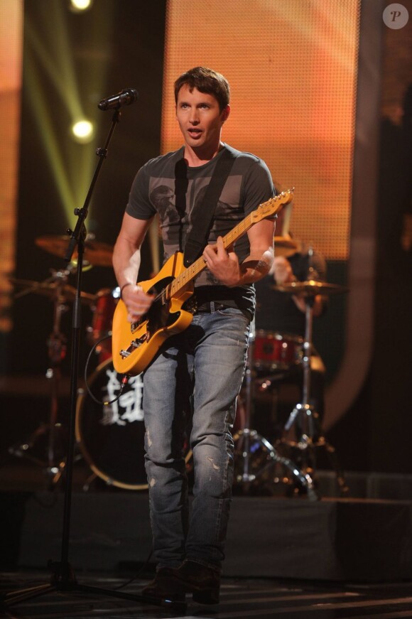 James Blunt dans X Factor le 31 mai 2011 sur M6