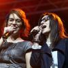 Leïla et Camélia Jordana au concert Nouvelle Star à Binche, en Belgique, le 13 septembre 2009.