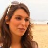 Laury Thilleman, passionnée de surf, assiste aux championnat du monde féminins de surf à Hossegor (Landes), jeudi 2 juin 2011.