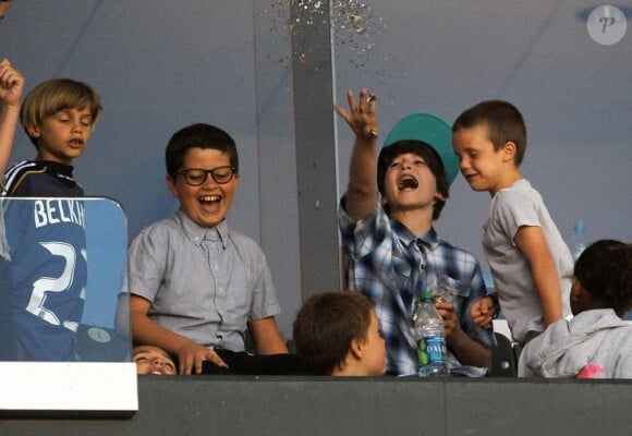 Les suppurters de David Beckham durant le match L.A. Galaxy-Toronto FC le 11 juin 2011 à Los Angeles