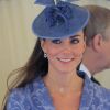 Très élégante lors des célébrations du 90e anniversaire du duc d'Edimbourg le 12 juin 2011, Catherine, duchesse de Cambridge, ne veut pas des services d'une habilleuse et soignera elle-même son look lors de sa première sortie internationale, en Amérique du Nord fin juin début juillet.